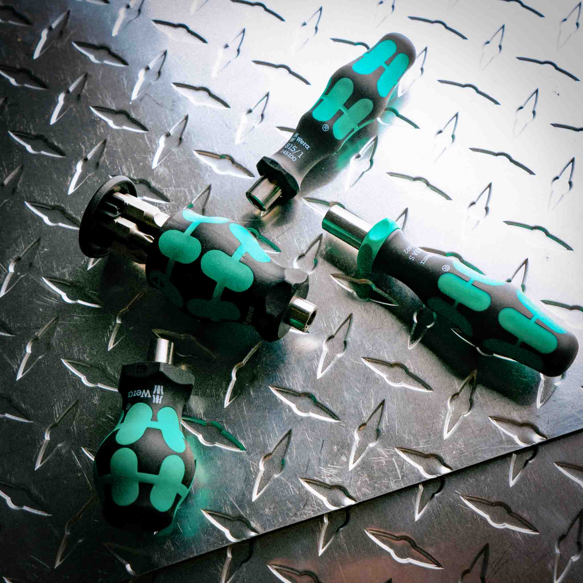 Bitholding Screwdriver