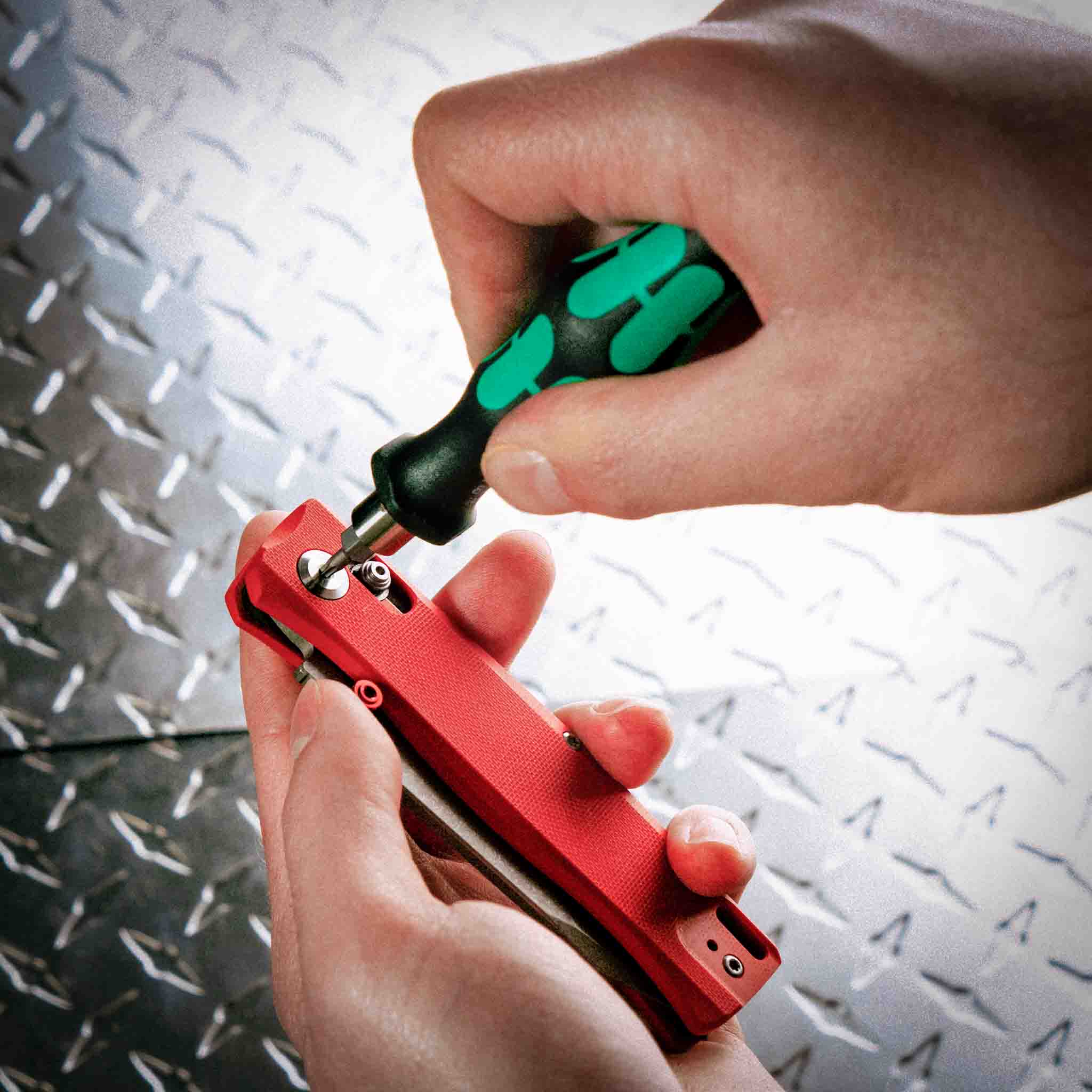 Bitholding Screwdriver
