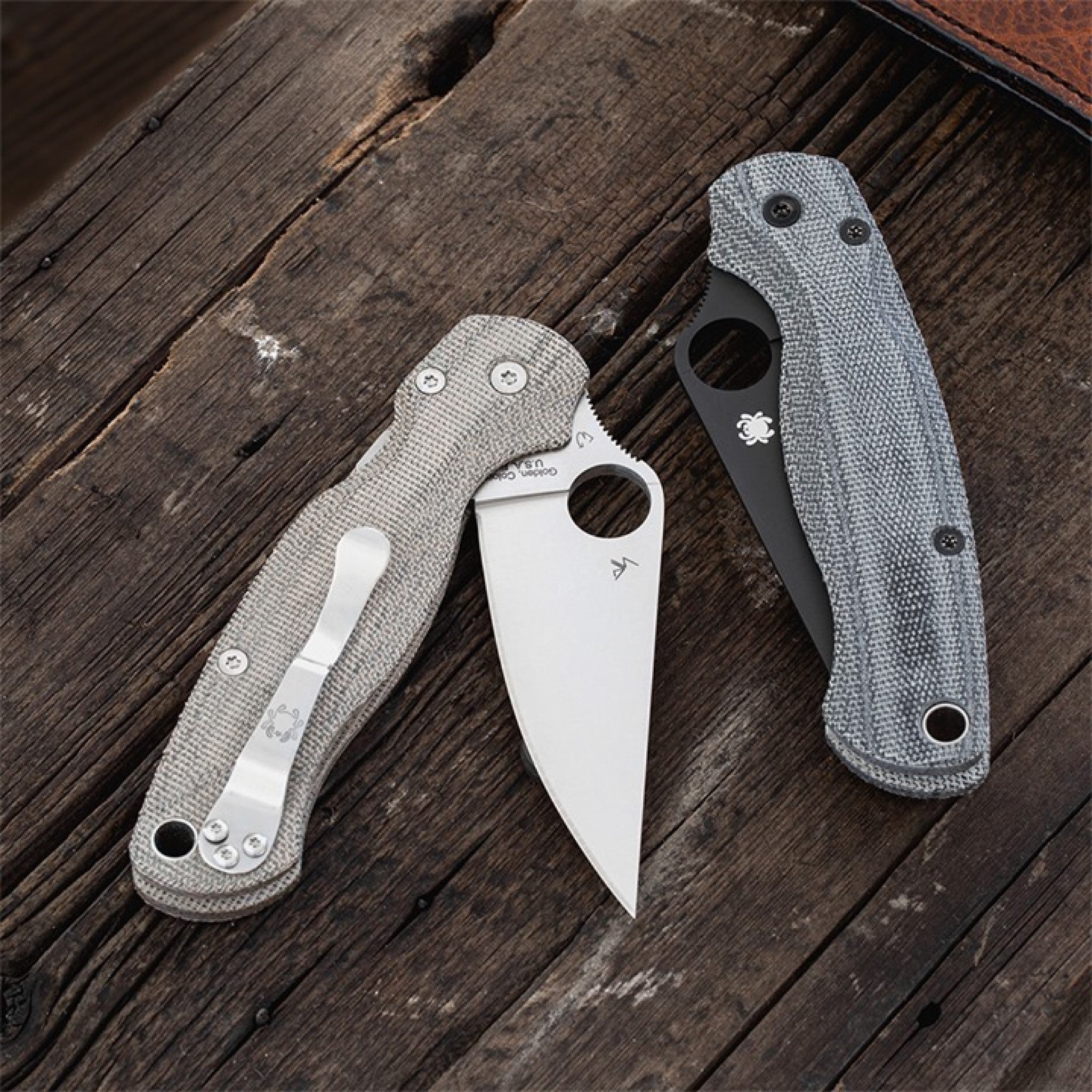 Spyderco Paramilitary 2 Lotus Micarts Scales Installed