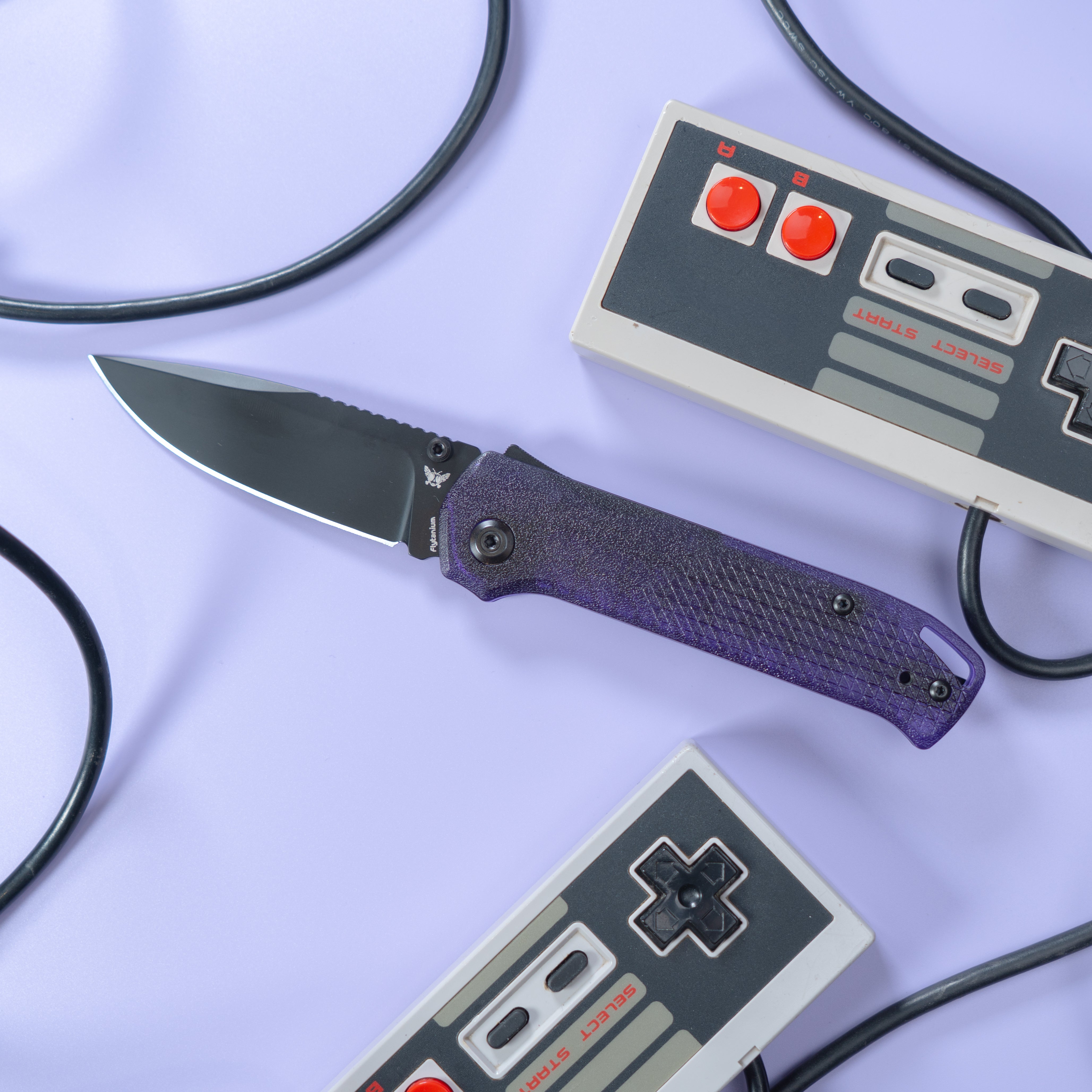 Arcade® Lite - Flytanium Folding Knife - Atomic Purple