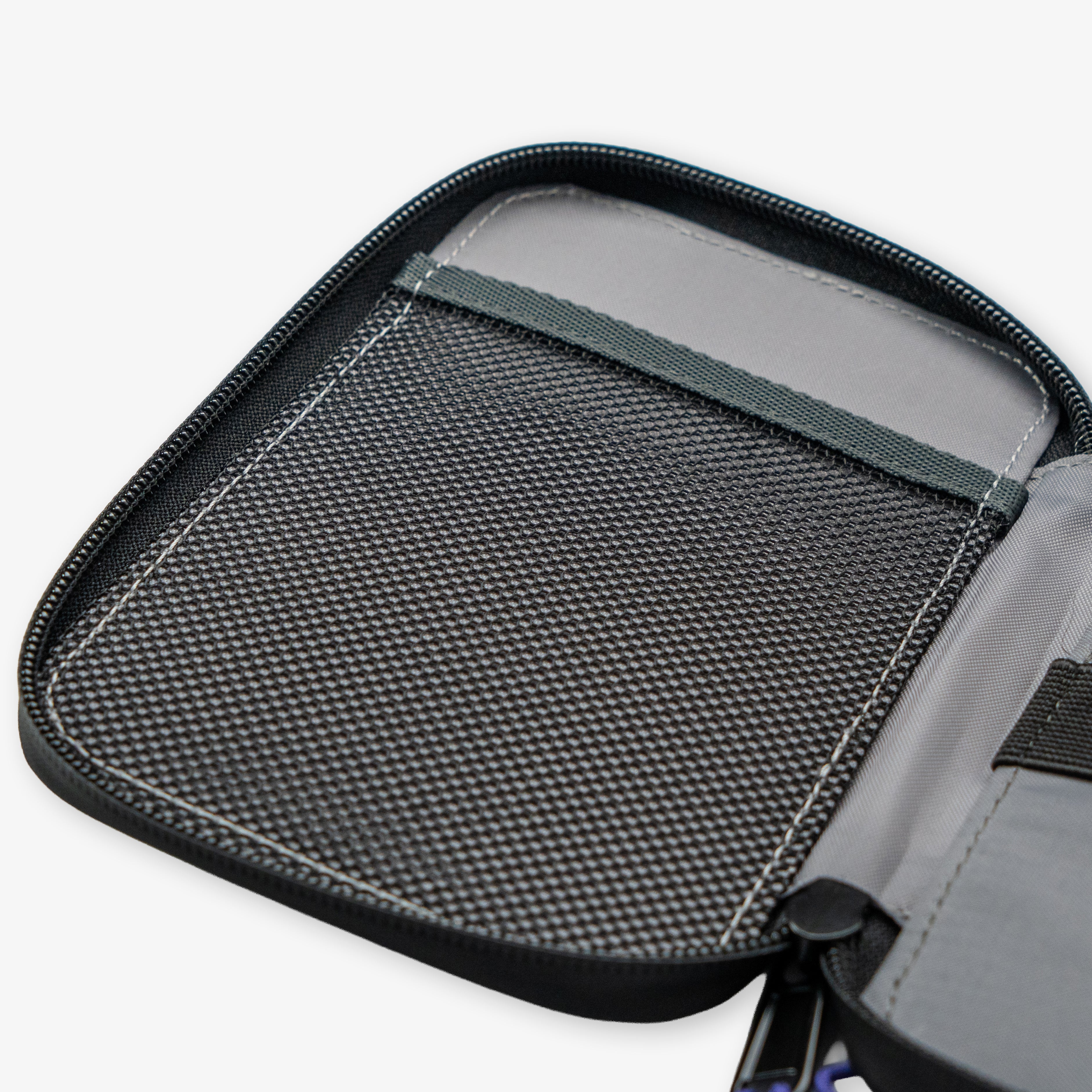 Flytanium Folio - EDC Pouch (0.5L)