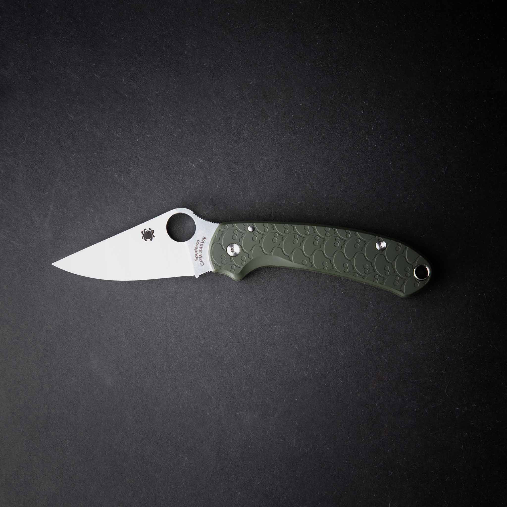 Flytanium X PLAYGE - Skinny Scales | OD Green Cerakote | Spyderco Para 3