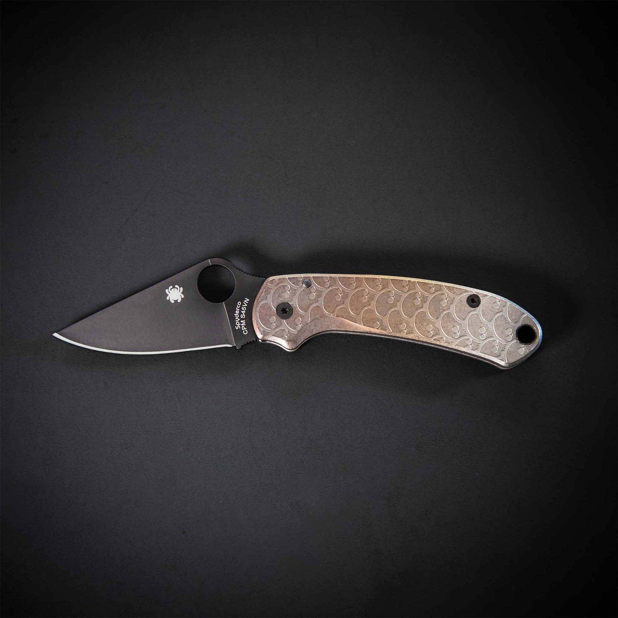 Flytanium X PLAYGE - Warm Fade Ano Titanium Scales for Spyderco Para 3