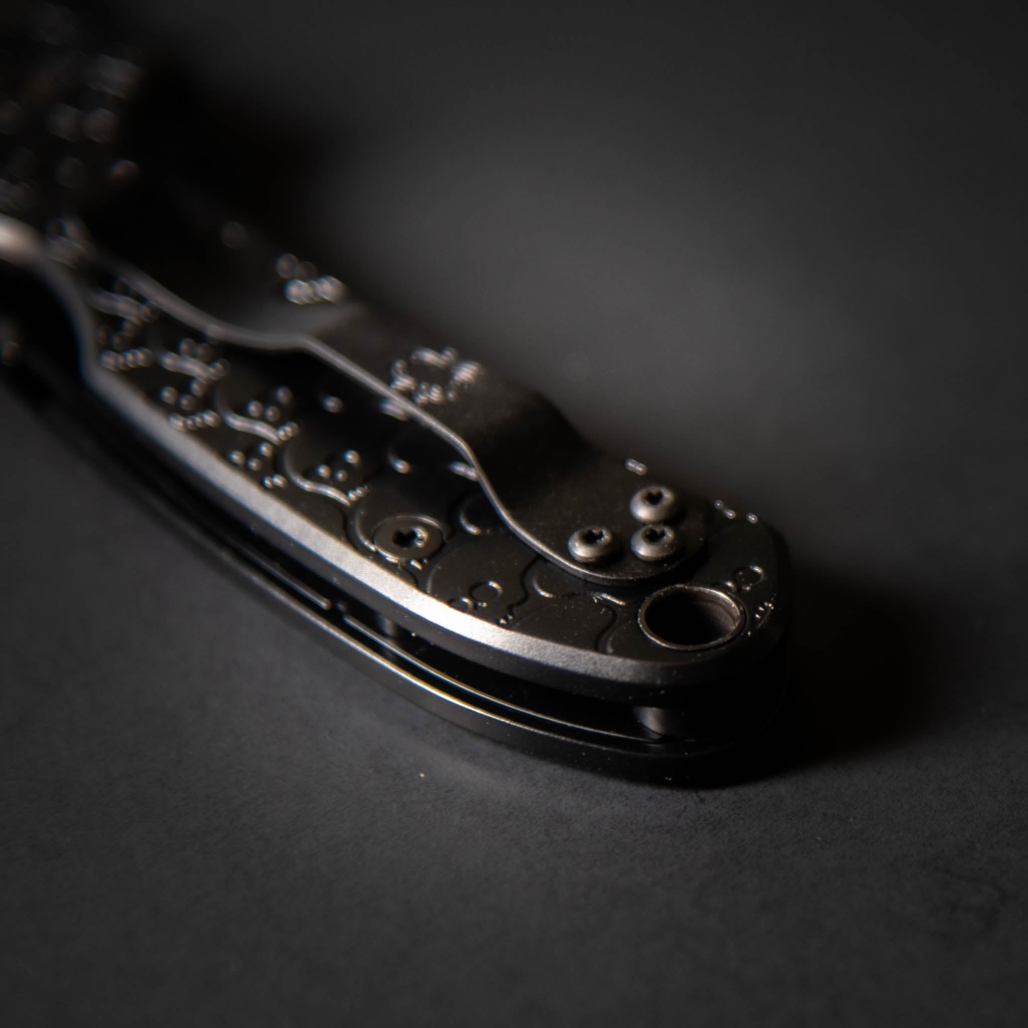 Flytanium X PLAYGE - Black Titanium Spyderco Para 3-Titanium Black