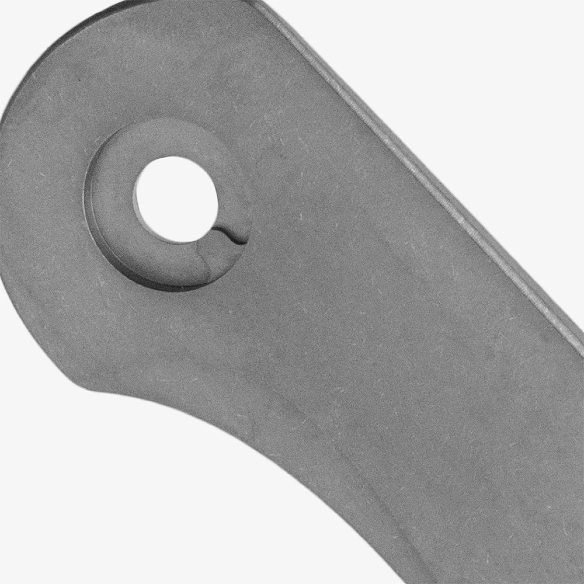 Civivi Elementum Contoured Scales Pivot Detail